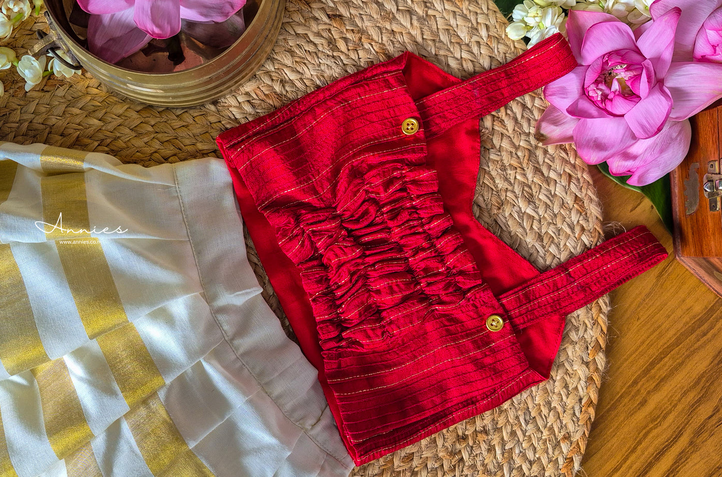 Kasavu Skirt and Red Blouse