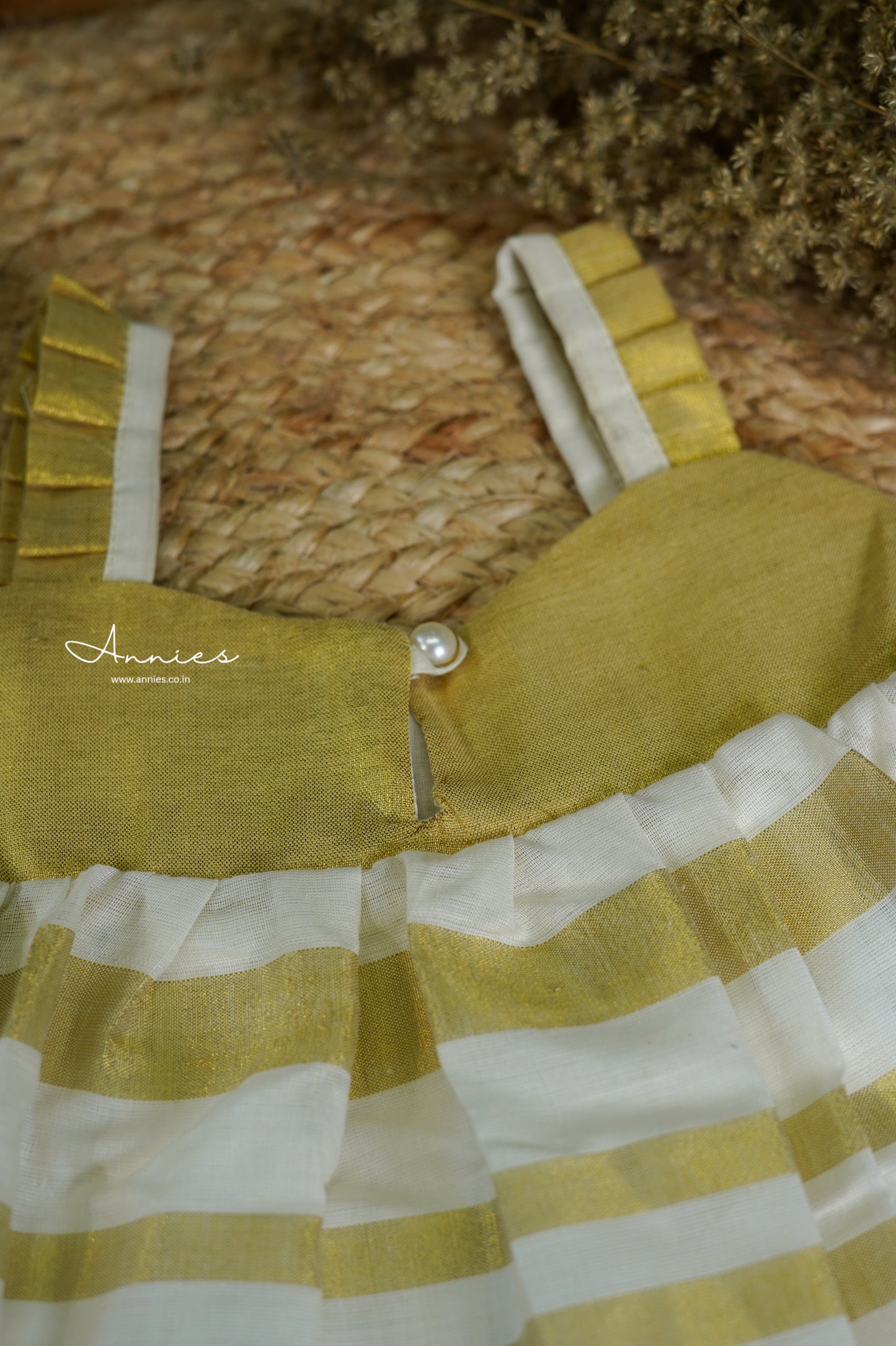 Onam Kutty dress