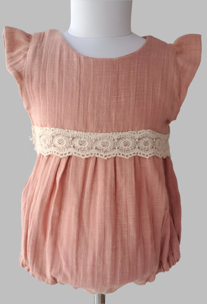Front view of Cinnamon Lace Romber by annies.co.in