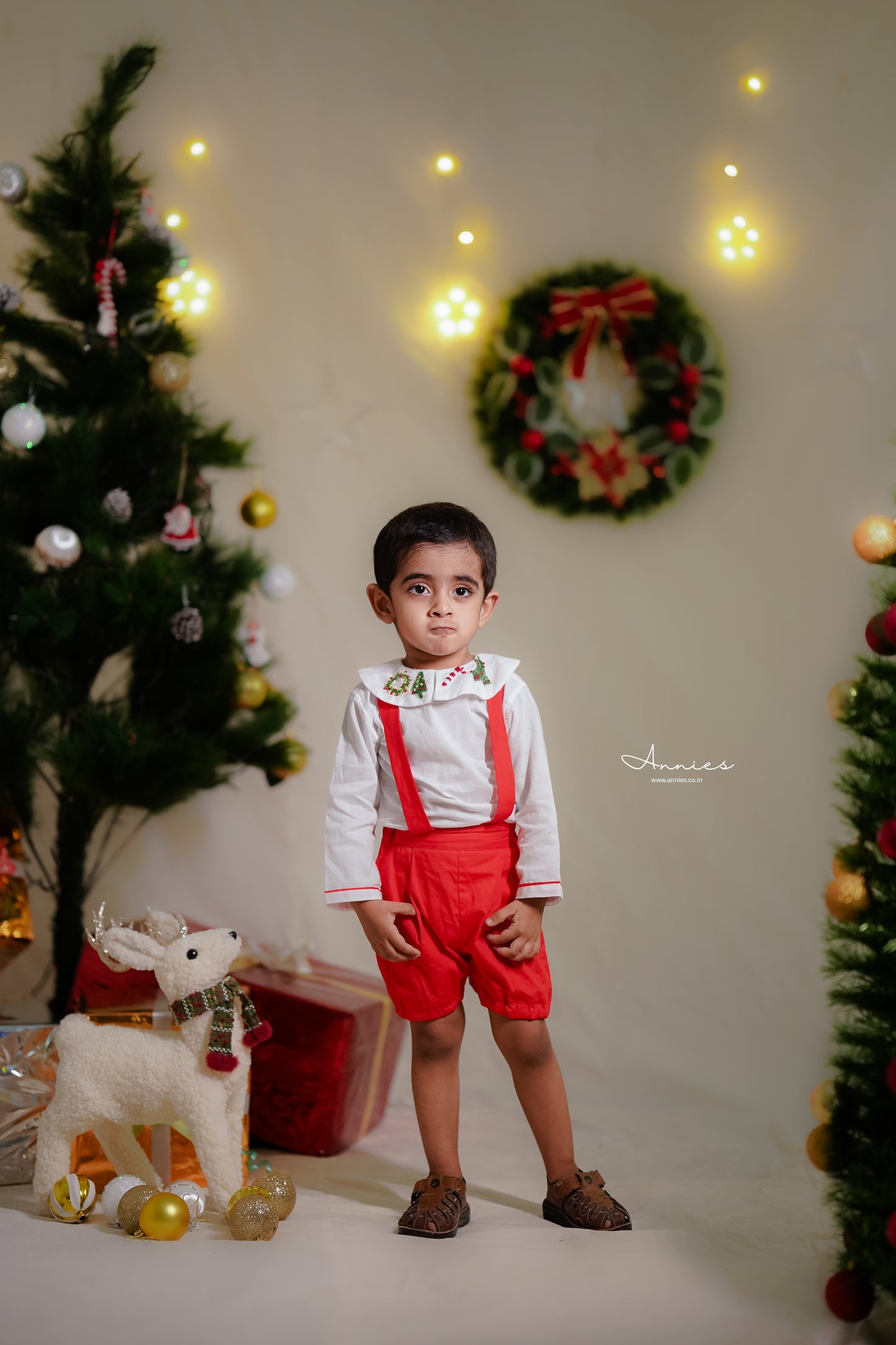 Red and Offwhite Christmas Shorts Set for Boys