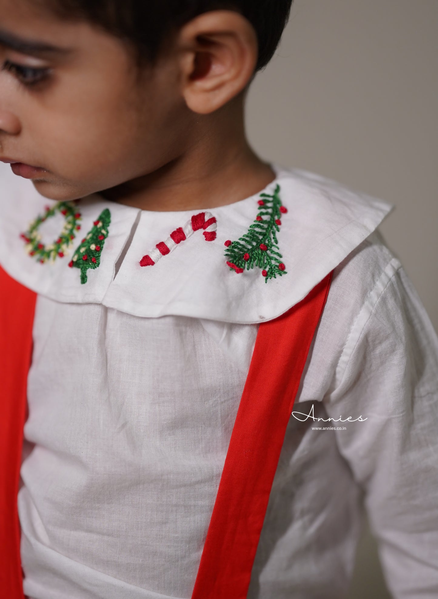 Red and Offwhite Christmas Shorts Set for Boys