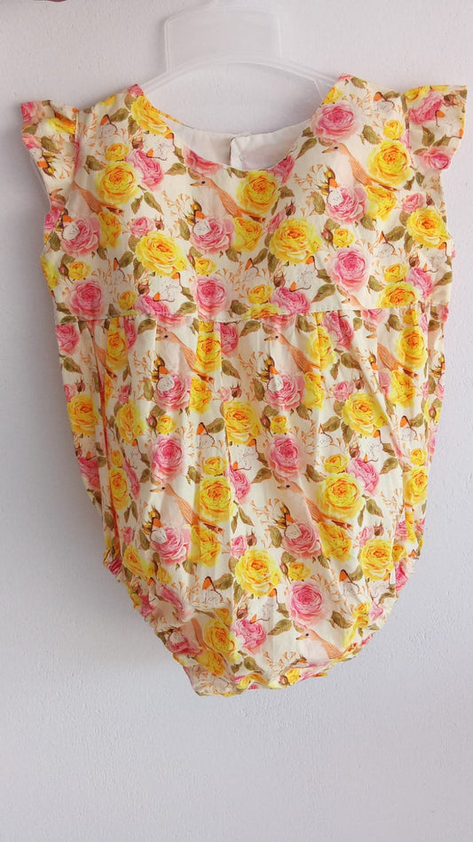  Vintage Garden Romber Front View by annies.co.in