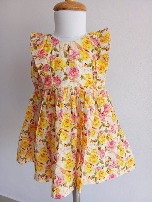 Flutter in Vintage Garden
