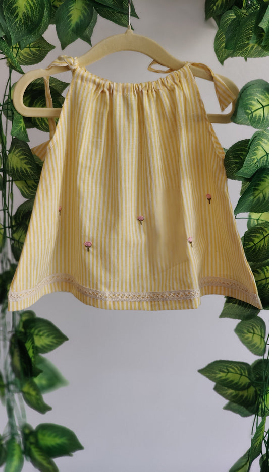 Pillow case dress yellow line