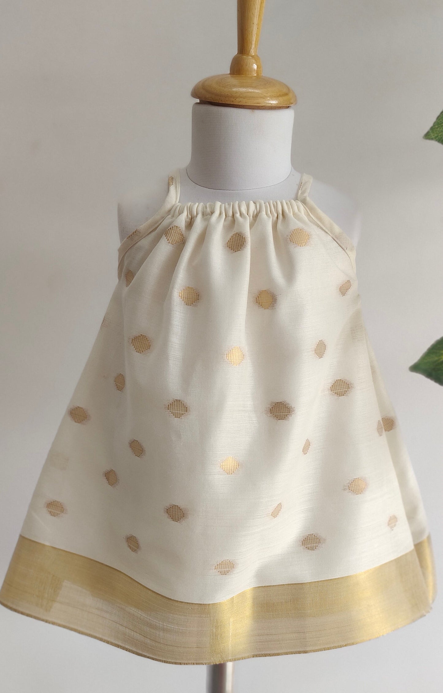 Elegant Nilavu polka Frock