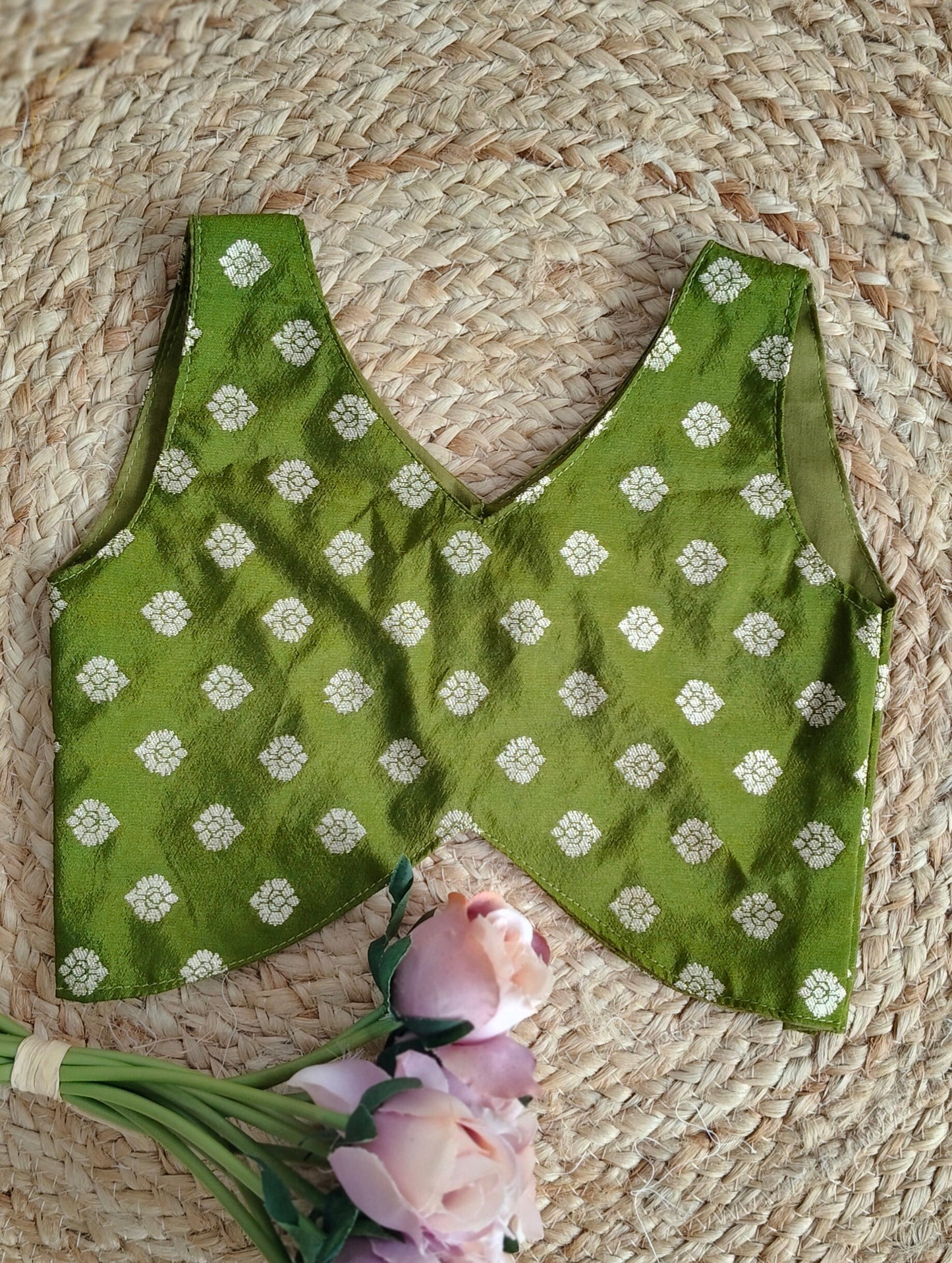 Thalir pista green V-Neck sleeveless blouse